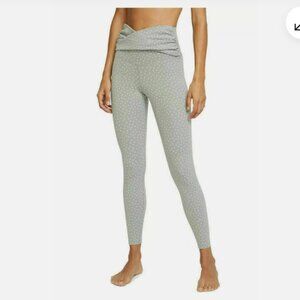Nike Yoga Leggings Women's Light Gray/Green Polka Dot CZ9144-633 - Size M